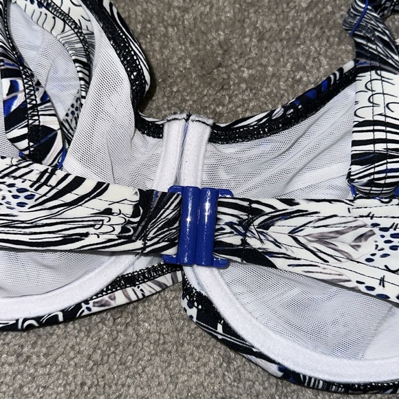 MAGISCULPT 34DDD bikini top - Picture 4 of 6